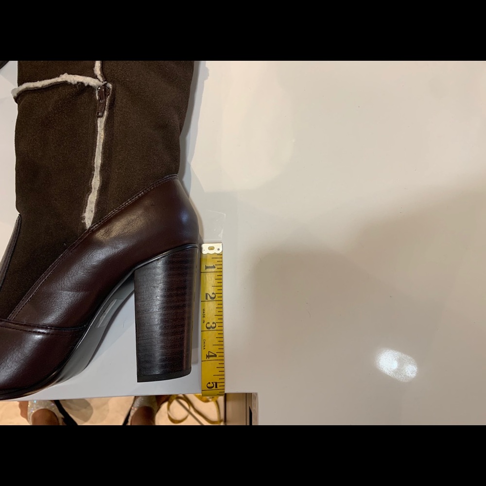 Winter Boots - Picture 14 of 16